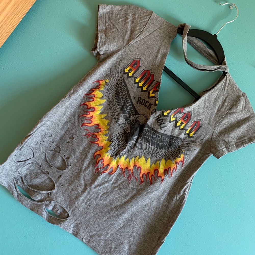 Distressed “American rock n roll” t shirt